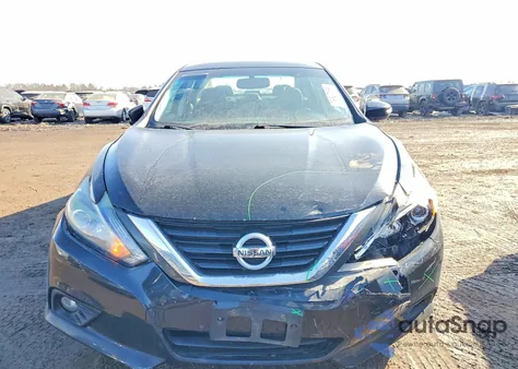 2016 Nissan Altima 2.5 z USA, uszkodzony, nr VIN 1N4AL3AP7GC264176